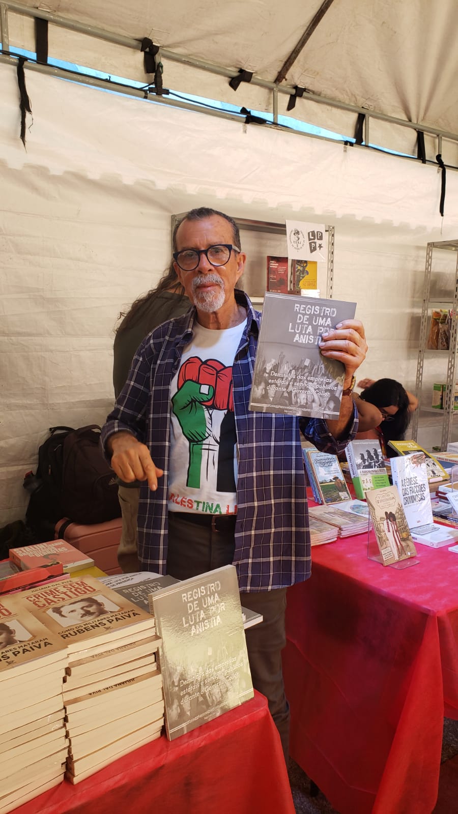 Dirigente sindical  lanÃ§a obra no FLIV RIO 2025